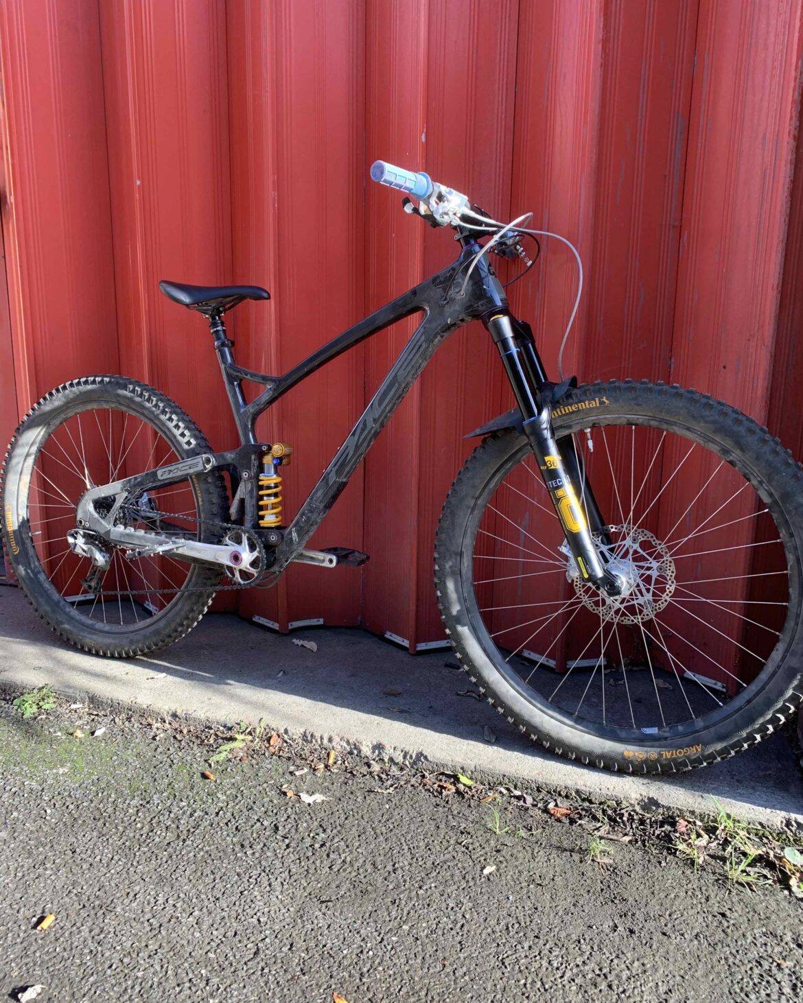 £3000 of JTech Suspension Aston MTB